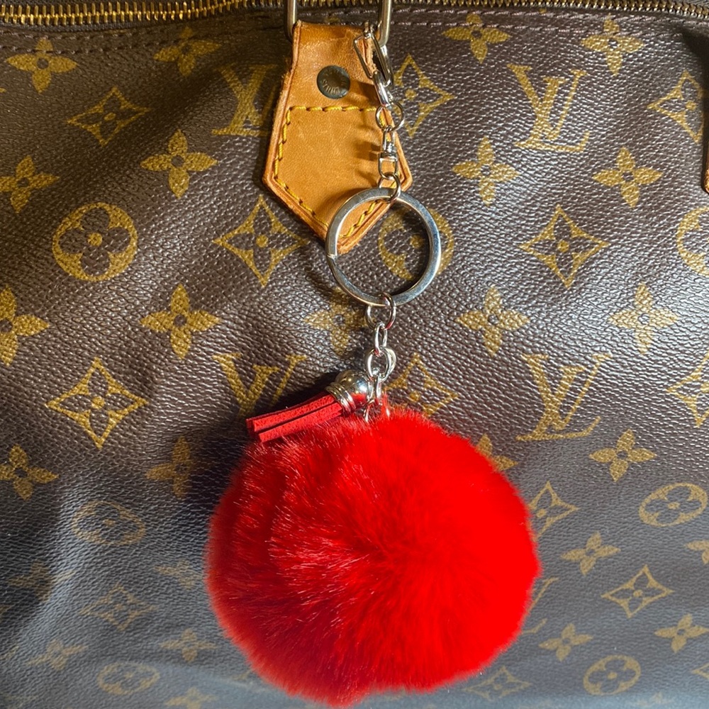 Bag / Purse Pompom Charm #122